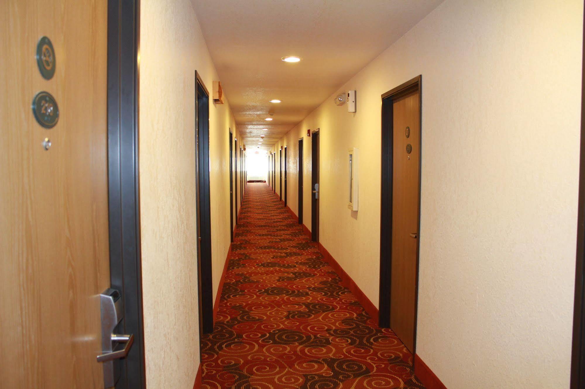 Booneslick Lodge - Jane ภายนอก รูปภาพ